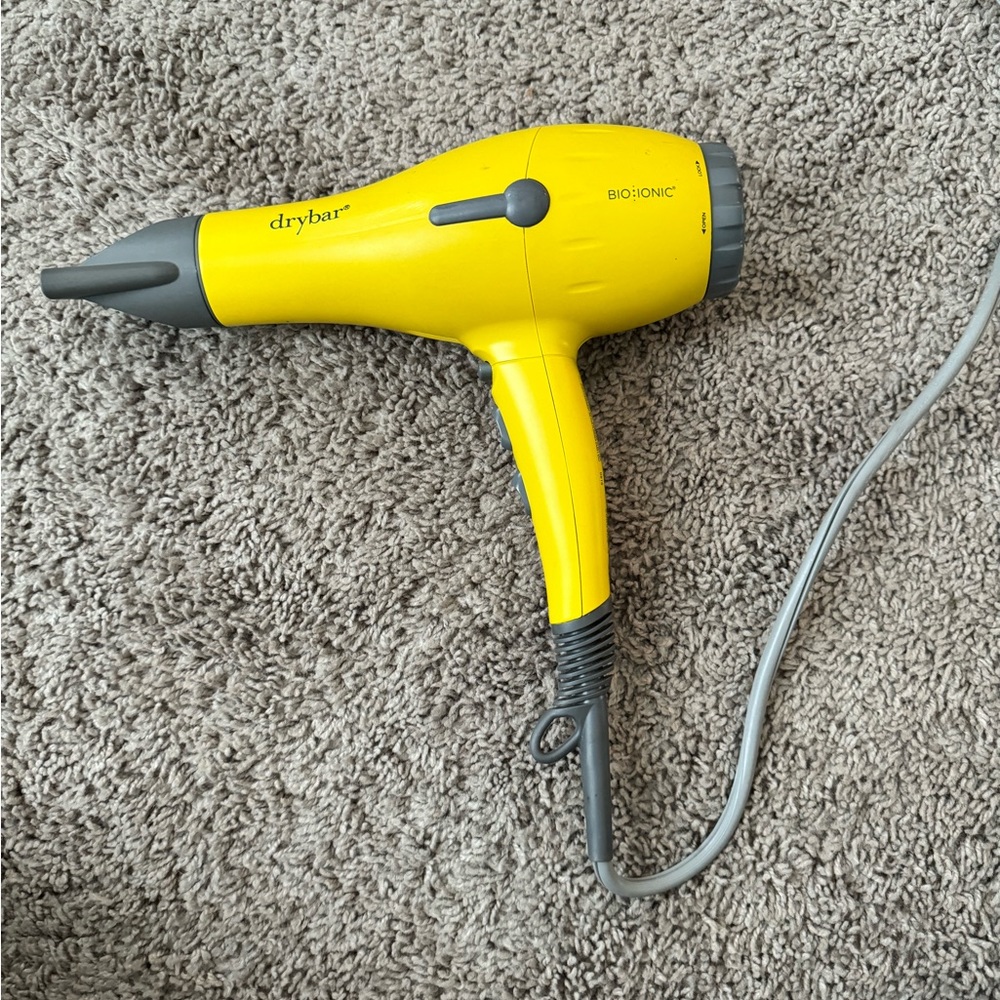 Drybar Buttercup blow dryer